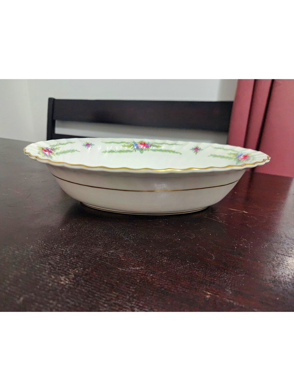 Minton Chiltern Oval Floral Serving Bowl White Gold Trim 9" England